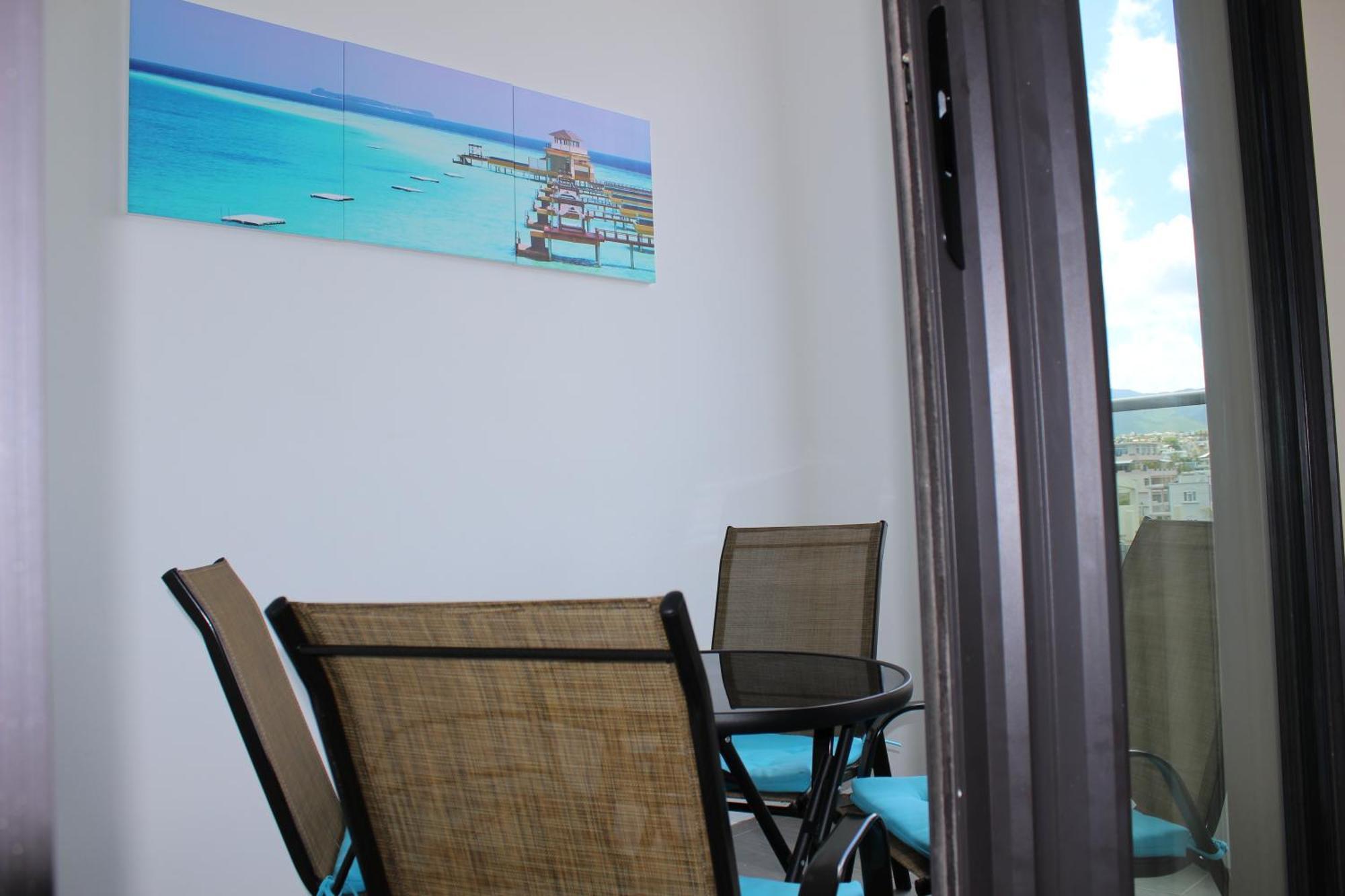 Flic En Flac Beach Penthouse Kültér fotó