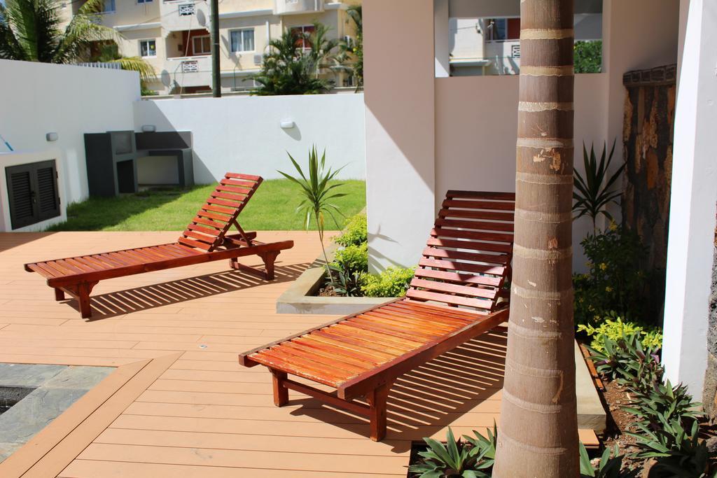 Flic En Flac Beach Penthouse Kültér fotó
